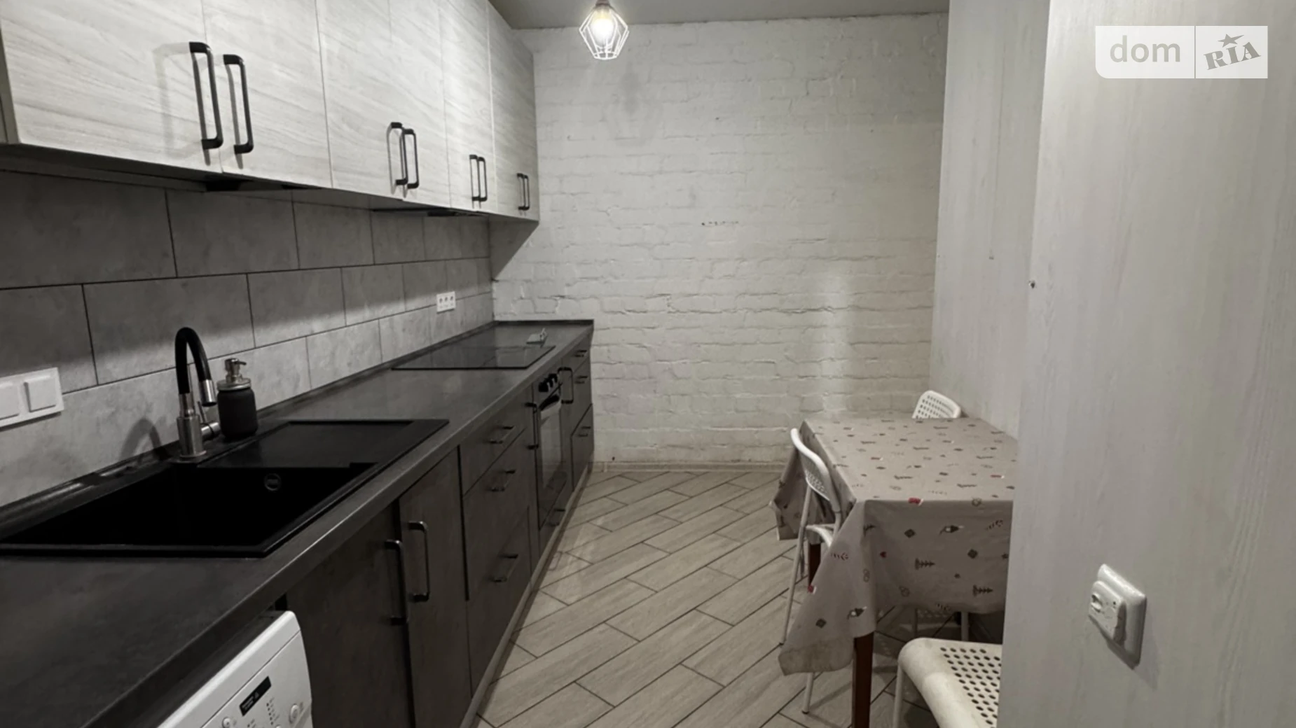 Продается 1-комнатная квартира 40.9 кв. м в Харькове, ул. Сергея Барсукова(Маршала Федоренко), 12 - фото 2