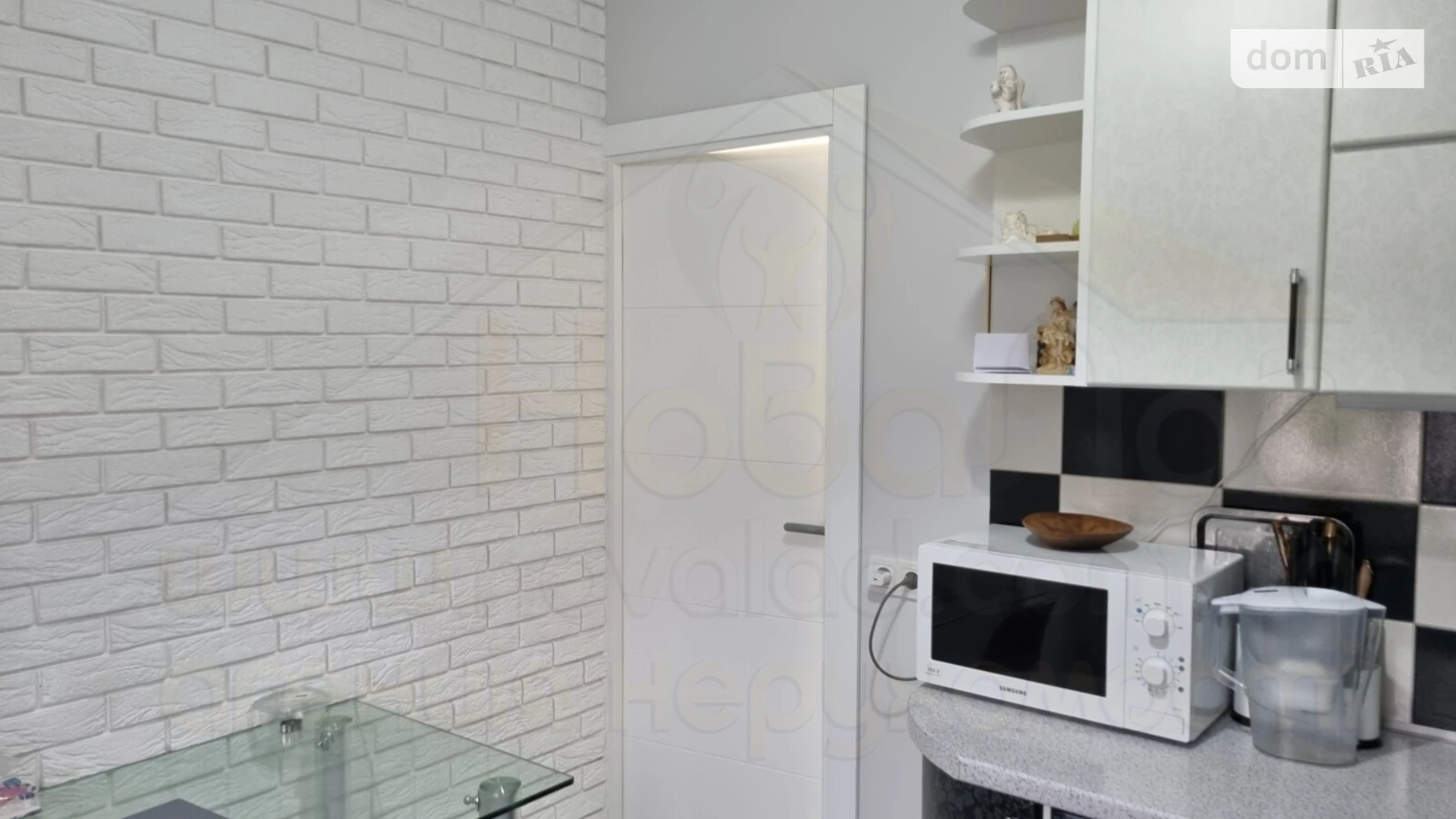 Продается 3-комнатная квартира 71.1 кв. м в Чернигове, ул. Курсанта Еськова - фото 4