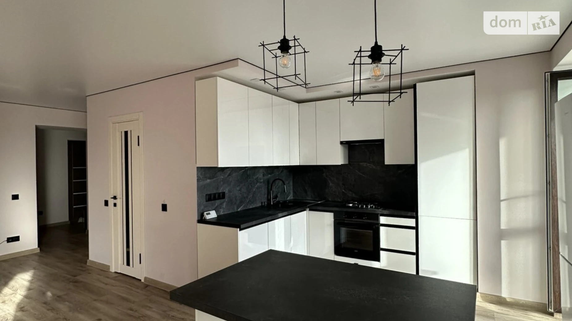 2-комнатная квартира 68.4 кв. м в Тернополе, ул. Подволочиское шоссе - фото 5