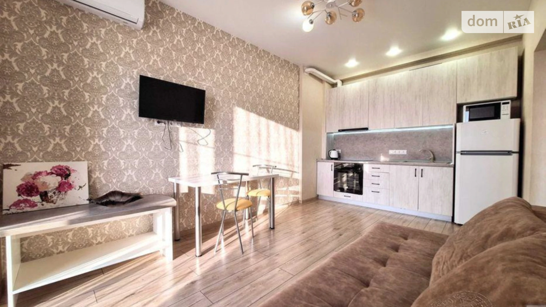 Продается 1-комнатная квартира 40 кв. м в Киеве, ул. Михаила Максимовича, 26Б - фото 4