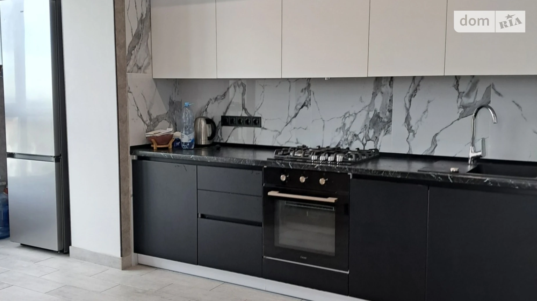 Продается 2-комнатная квартира 73 кв. м в Виннице, ул. Праведников мира(Максимовича), 45 - фото 5