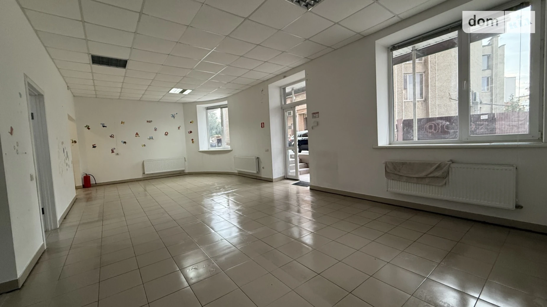 Сдается в аренду помещения свободного назначения 70 кв. м в 9-этажном здании, цена: 30000 грн - фото 2