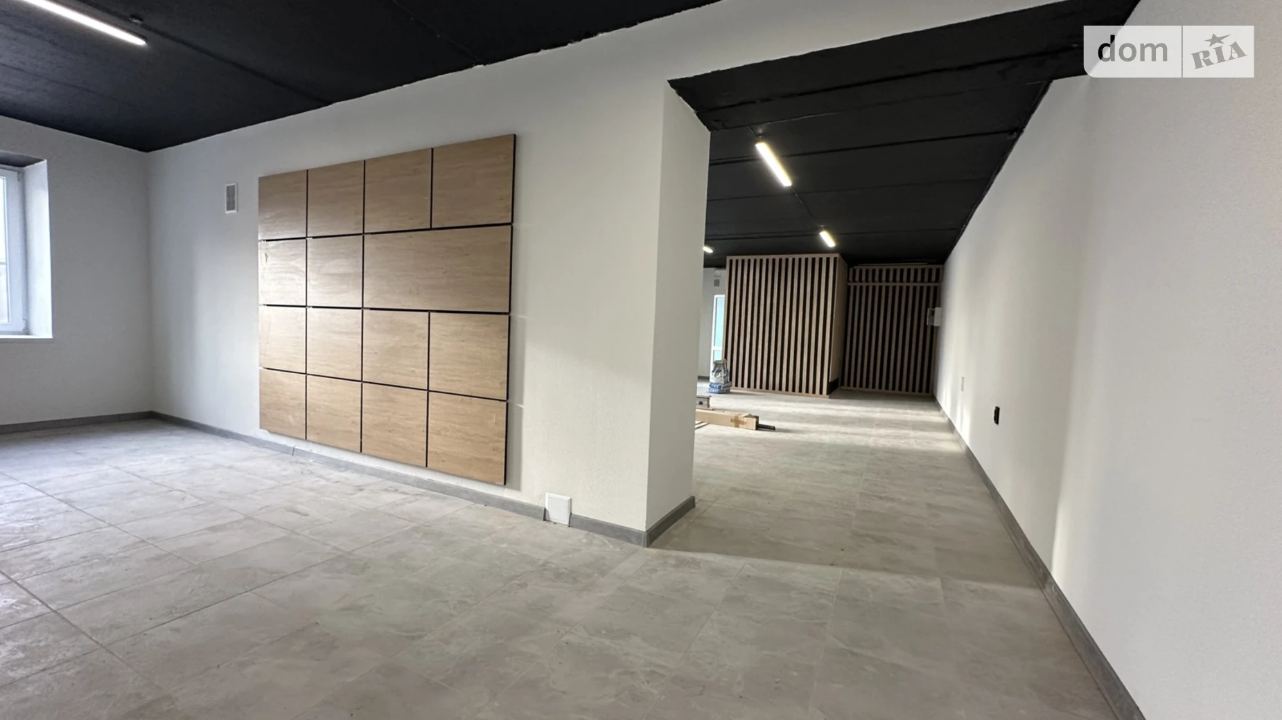 Сдается в аренду офис 125 кв. м в бизнес-центре, цена: 750 $ - фото 3