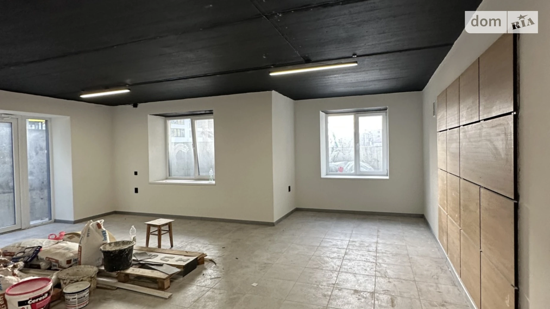 Сдается в аренду офис 125 кв. м в бизнес-центре, цена: 750 $ - фото 2