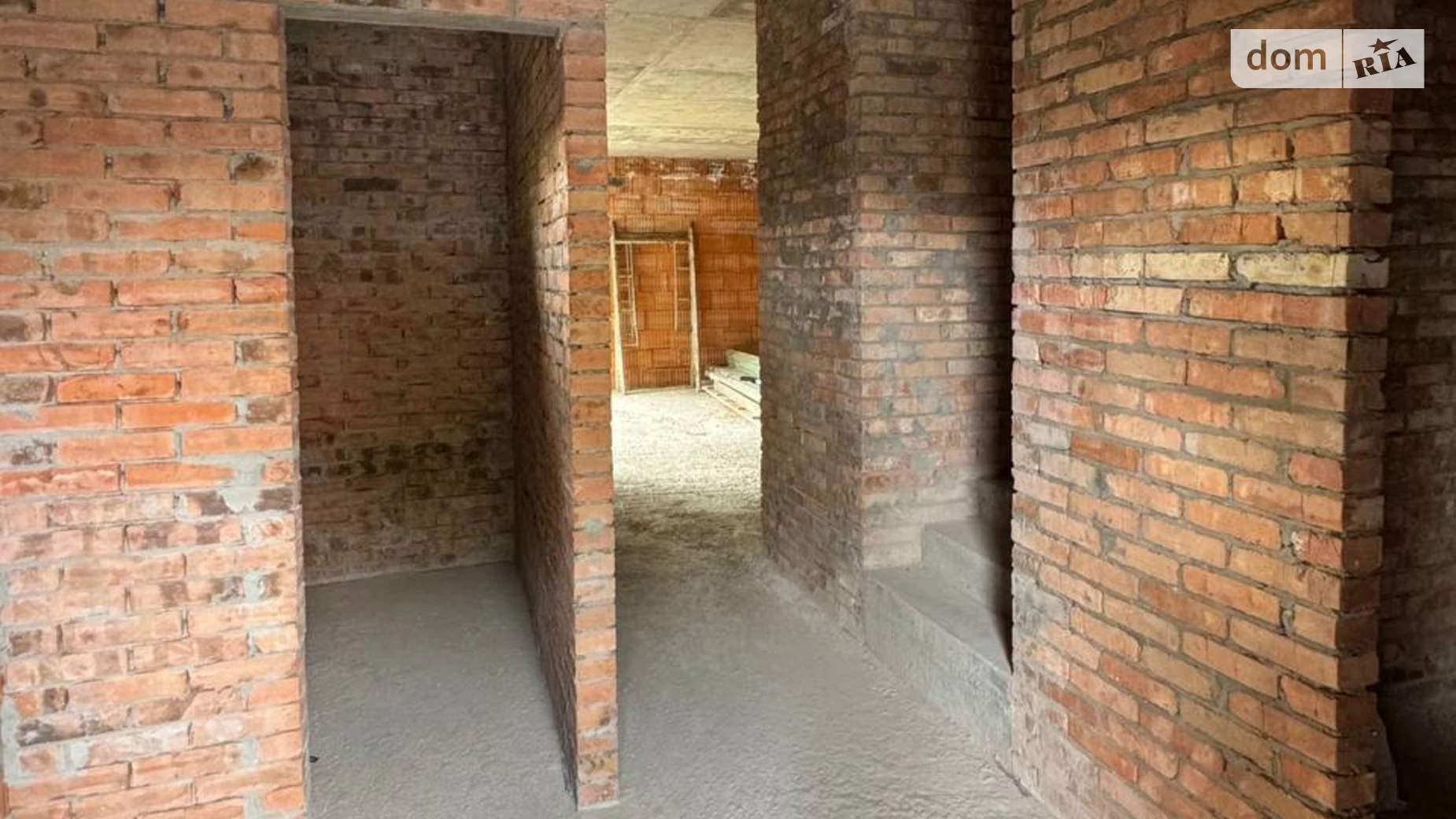 вул. Красильникова Басів Кут Рівне, цена: 99000 $ - фото 2