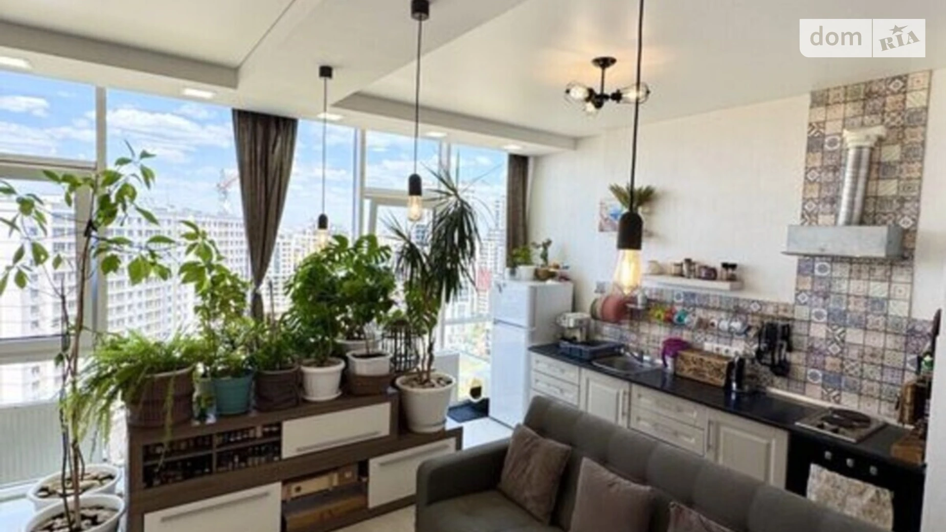 Продается 1-комнатная квартира 46.6 кв. м в Лиманке, ул. Жемчужная, 3 - фото 2