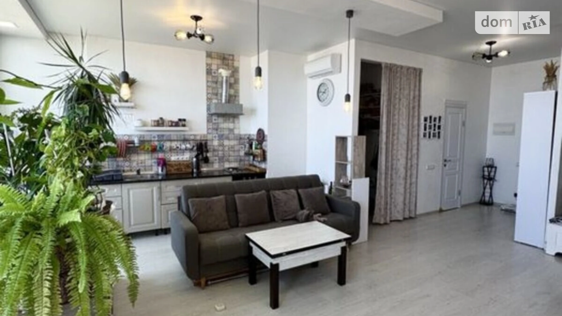 Продается 1-комнатная квартира 46.6 кв. м в Лиманке, ул. Жемчужная, 3 - фото 3