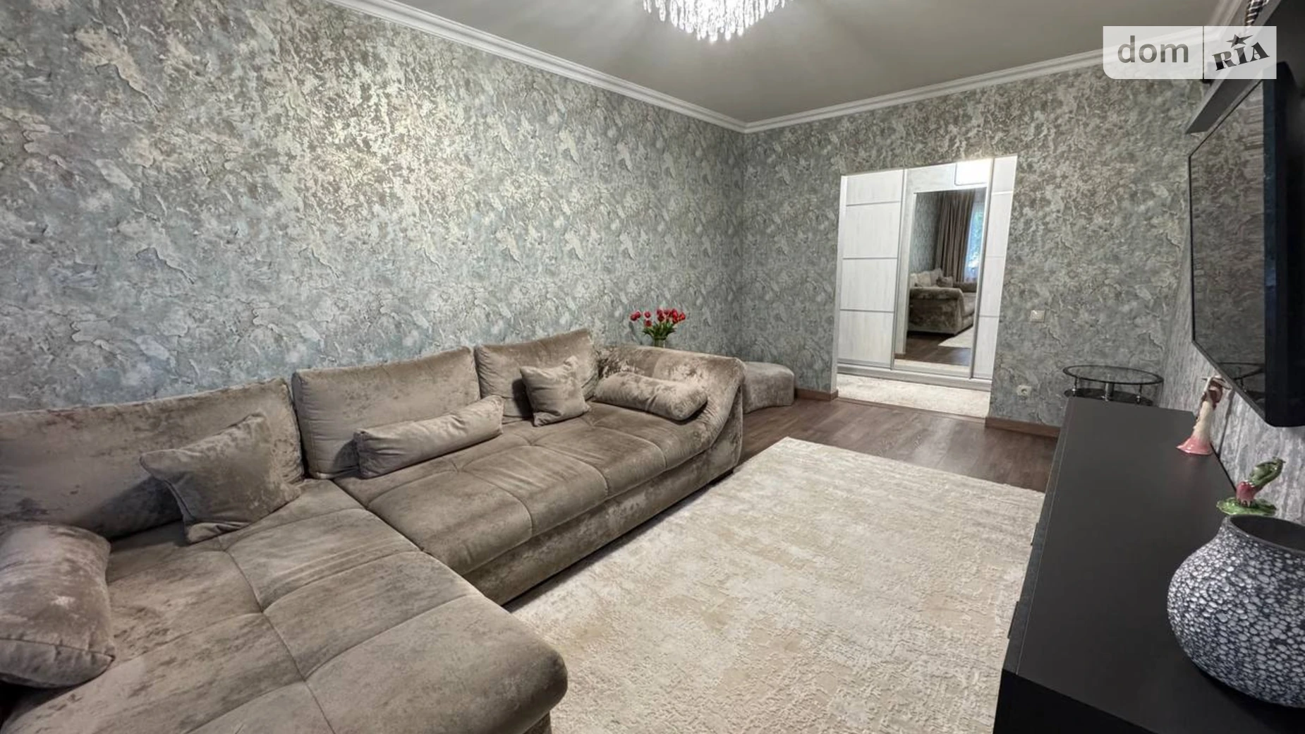 Продается 3-комнатная квартира 60.8 кв. м в Ровно, ул. Волынской Дивизии, 9 - фото 5
