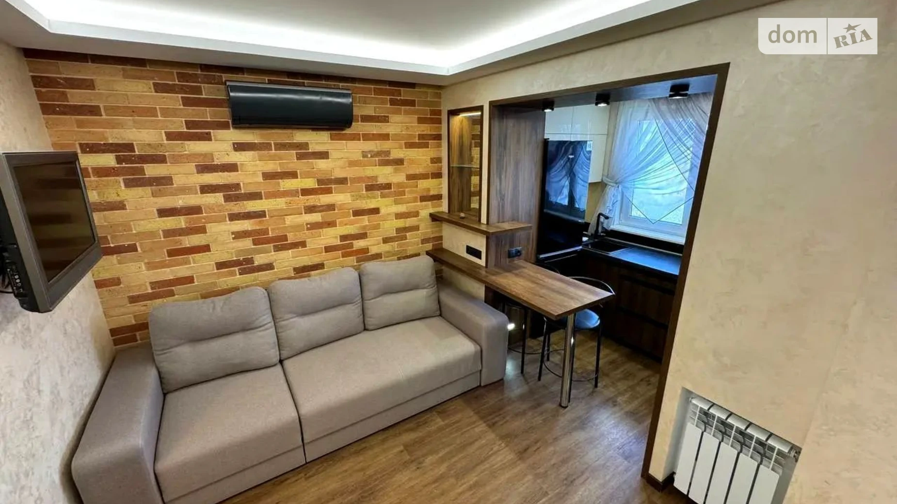 Сдается в аренду 1-комнатная квартира 40 кв. м в Днепре, мас. Тополь-2, 32 - фото 2