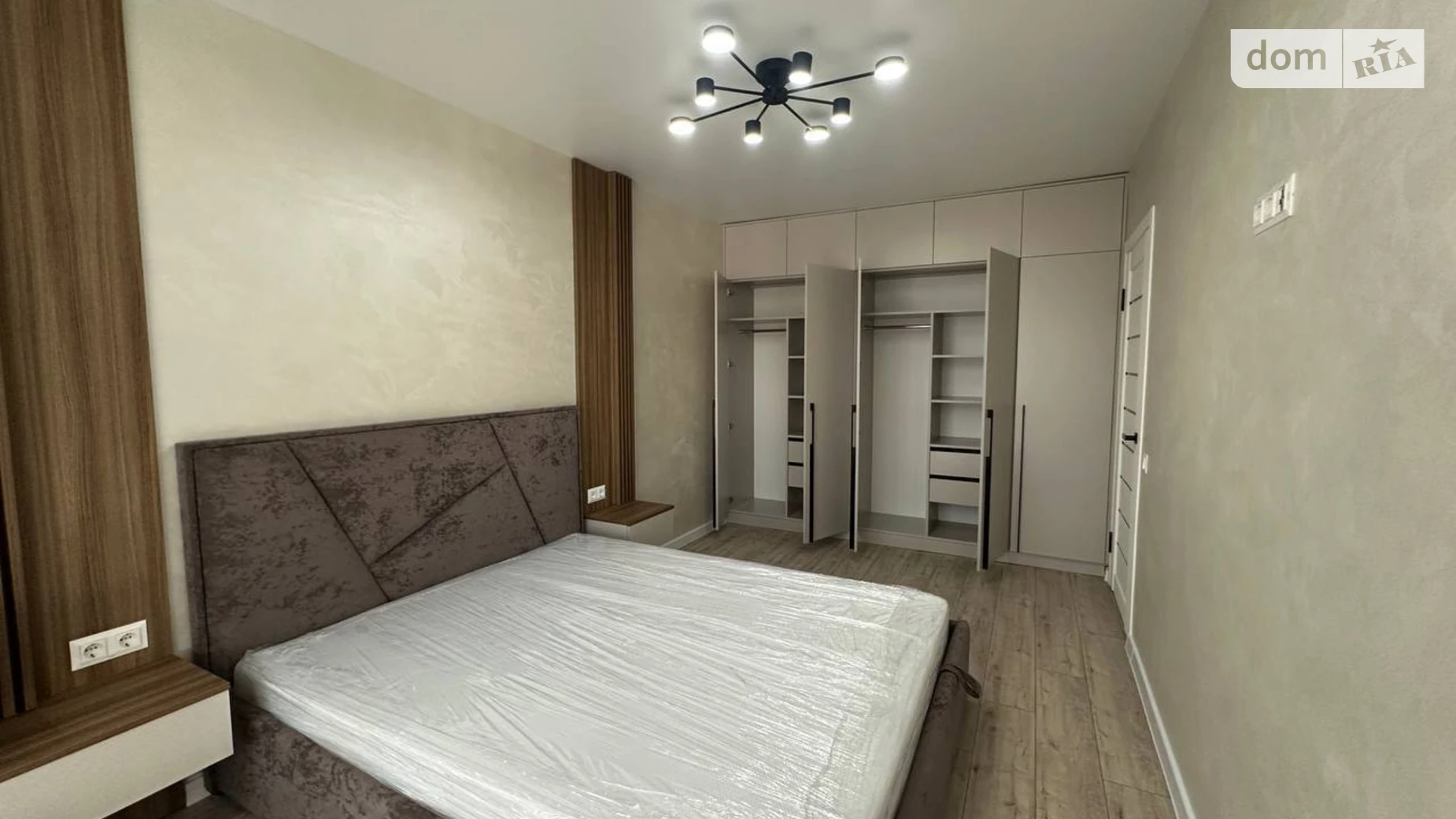 Продається 1-кімнатна квартира 42.5 кв. м у Івано-Франківську, вул. Хмельницького Богдана, 94 - фото 4