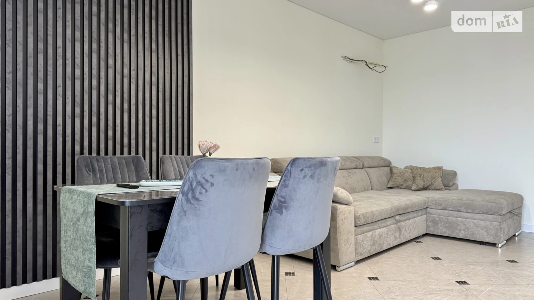 Продается 1-комнатная квартира 42.5 кв. м в Ровно, ул. Соловьиная, 19 - фото 4