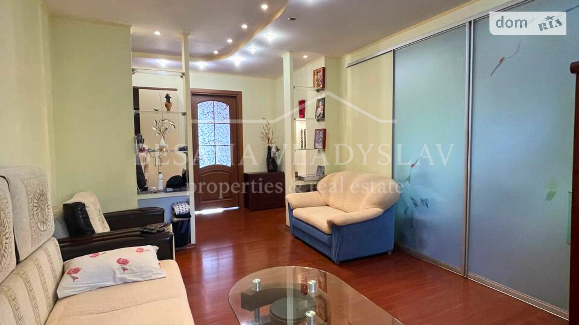 Продается 3-комнатная квартира 73.5 кв. м в Днепре, просп. Слобожанский, 2 - фото 2