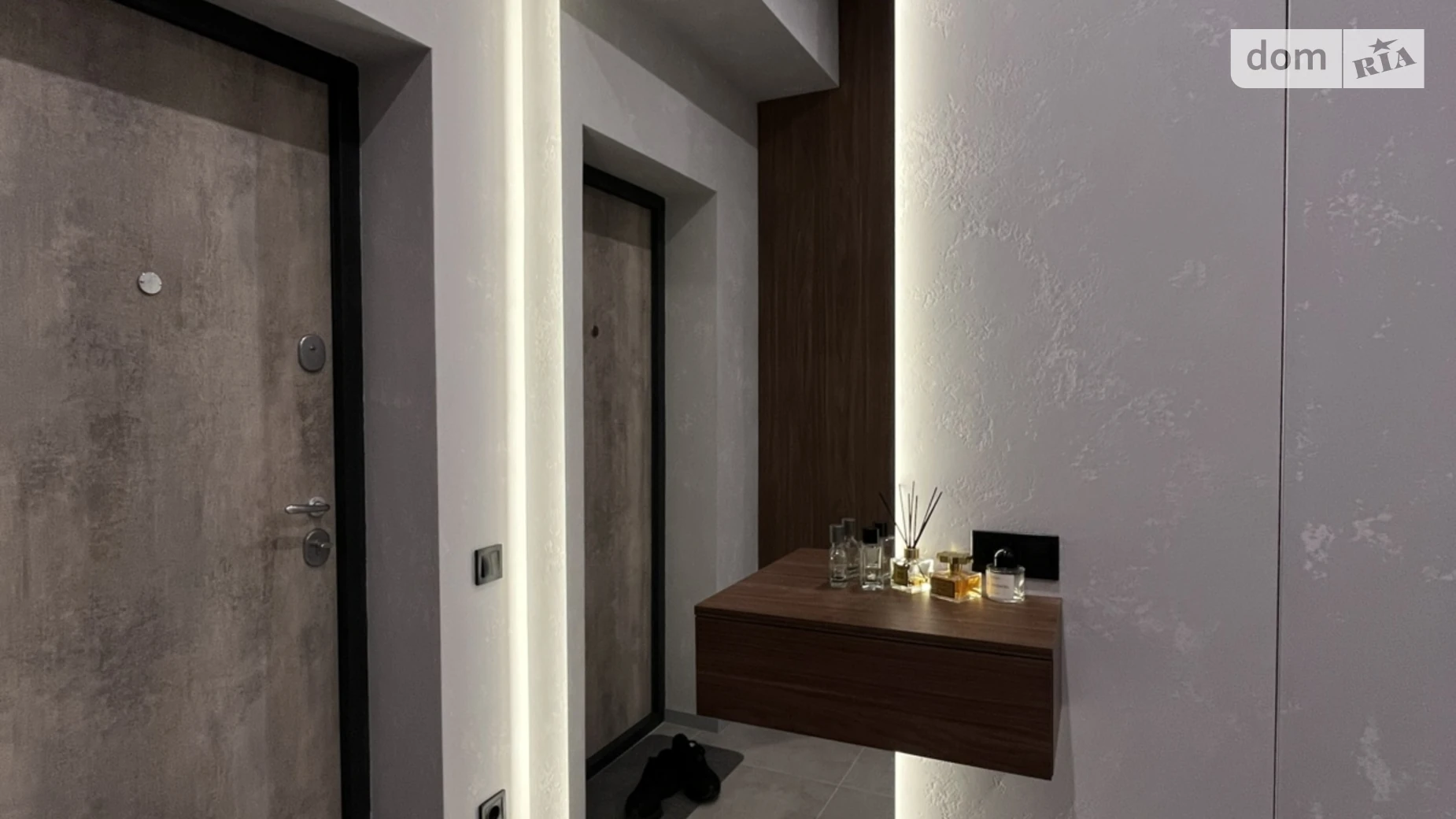 Продается 1-комнатная квартира 74.5 кв. м в Виннице, просп. Космонавтов, 49 - фото 3