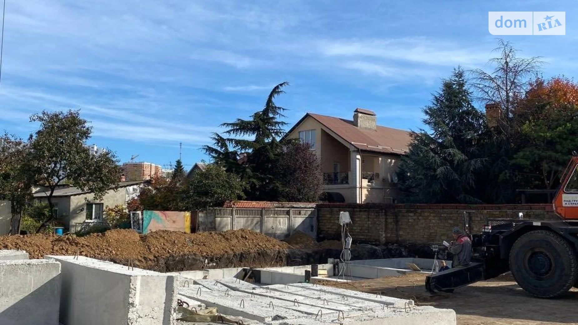 Продается дом на 2 этажа 155 кв. м с беседкой, цена: 179000 $ - фото 5