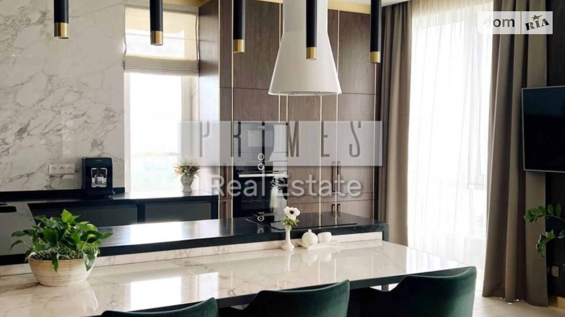 Продается 3-комнатная квартира 100 кв. м в Киеве, ул. Князя Романа Мстиславича(Генерала Жмаченко), 28 - фото 2