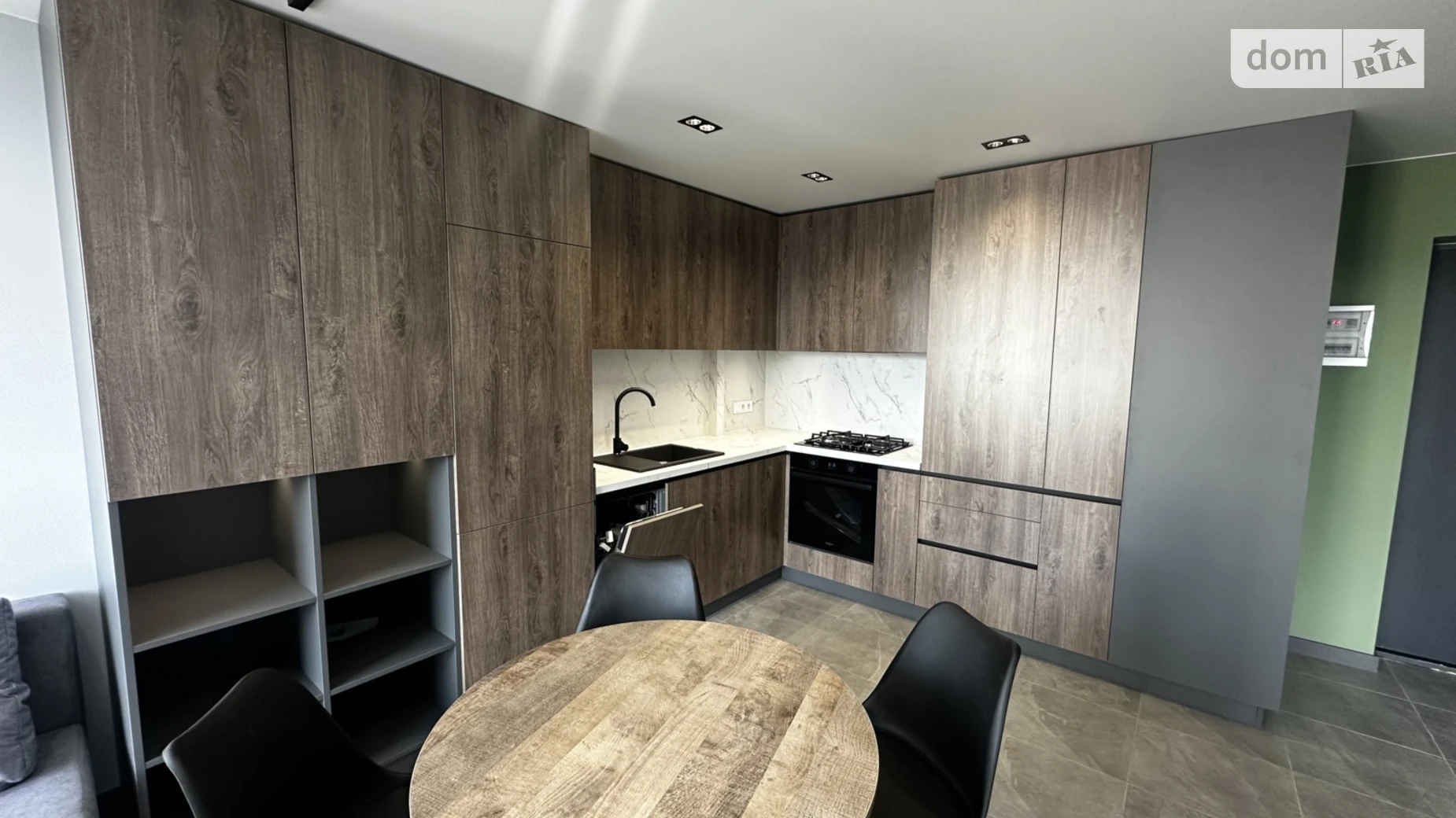 Сдается в аренду 1-комнатная квартира 37 кв. м в Львове, ул. Стрыйская - фото 2