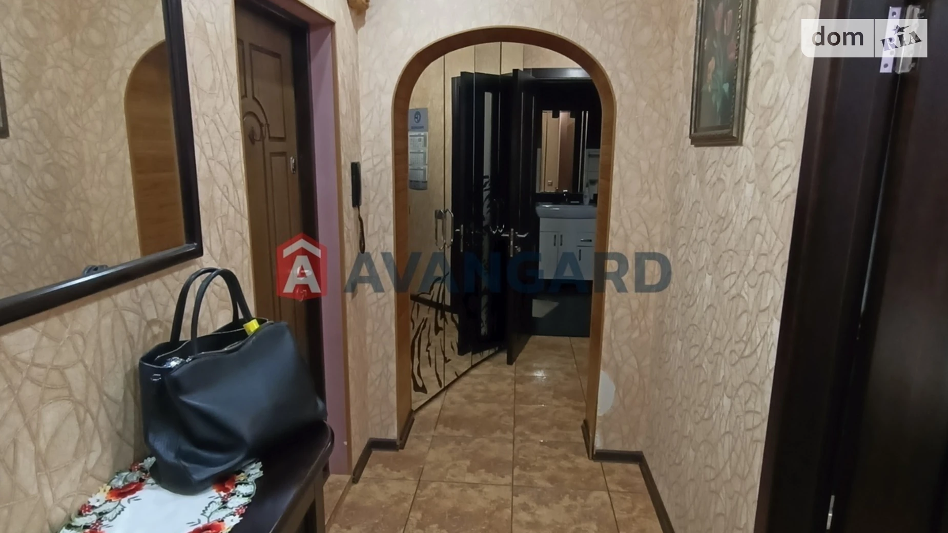 3-комнатная квартира 67 кв. м в Запорожье, ул. Чумаченко, 23А - фото 5