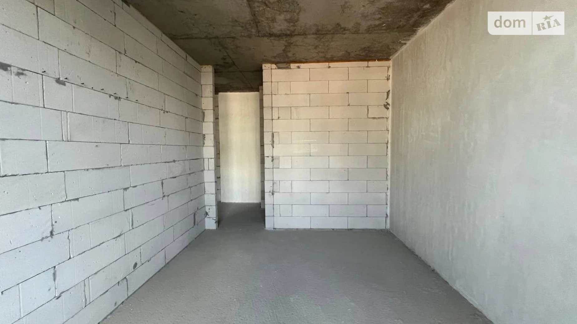 Продается 2-комнатная квартира 56 кв. м в Ивано-Франковске, ул. Левицкого Романа, 4 - фото 3