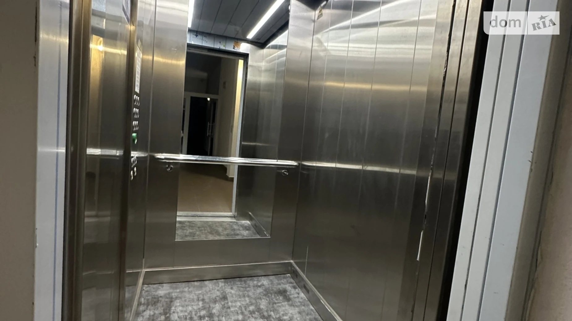 Продається 2-кімнатна квартира 64 кв. м у Львові, вул. Кругла - фото 4