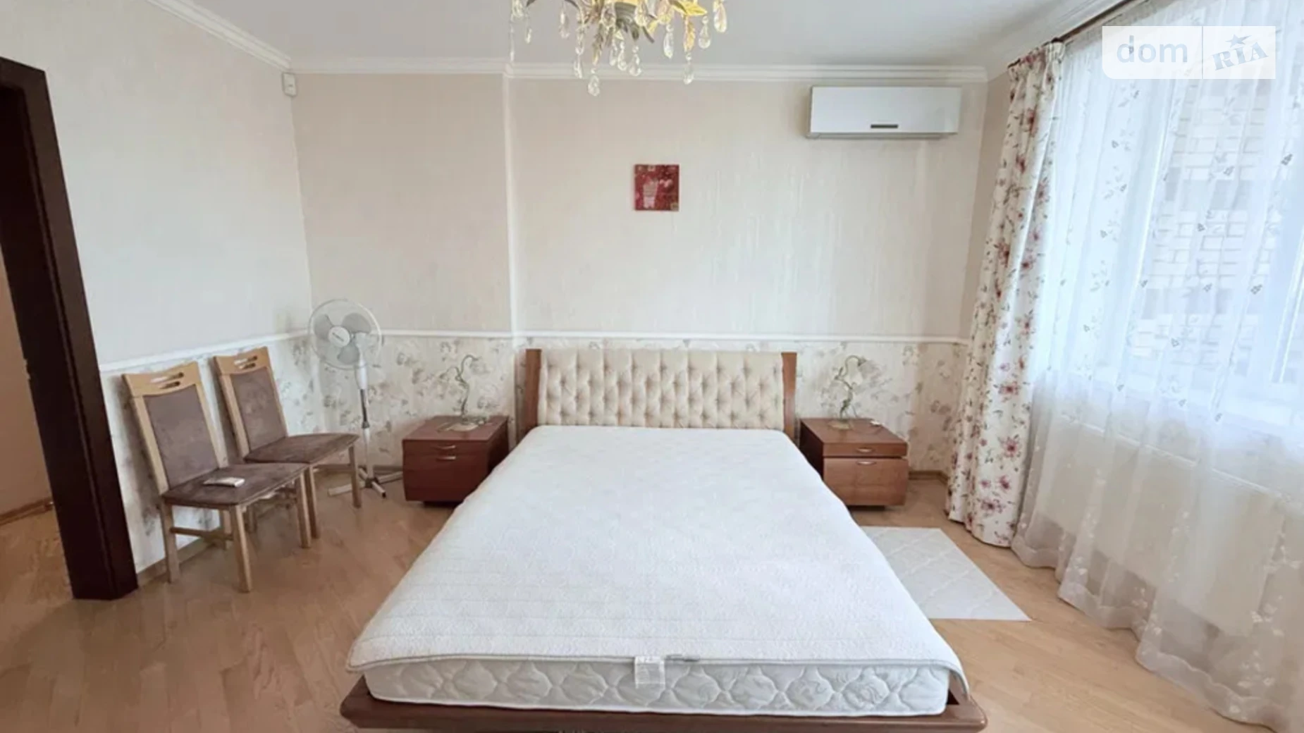 Продається 3-кімнатна квартира 120 кв. м у Києві, вул. Голосіївська, 13 - фото 3