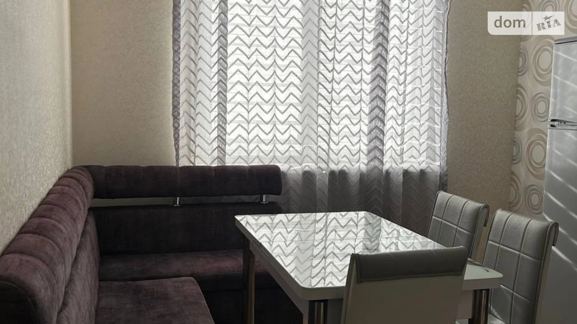 Продается 1-комнатная квартира 42 кв. м в Крыжановка, ул. Академика Сахарова, 3В - фото 3