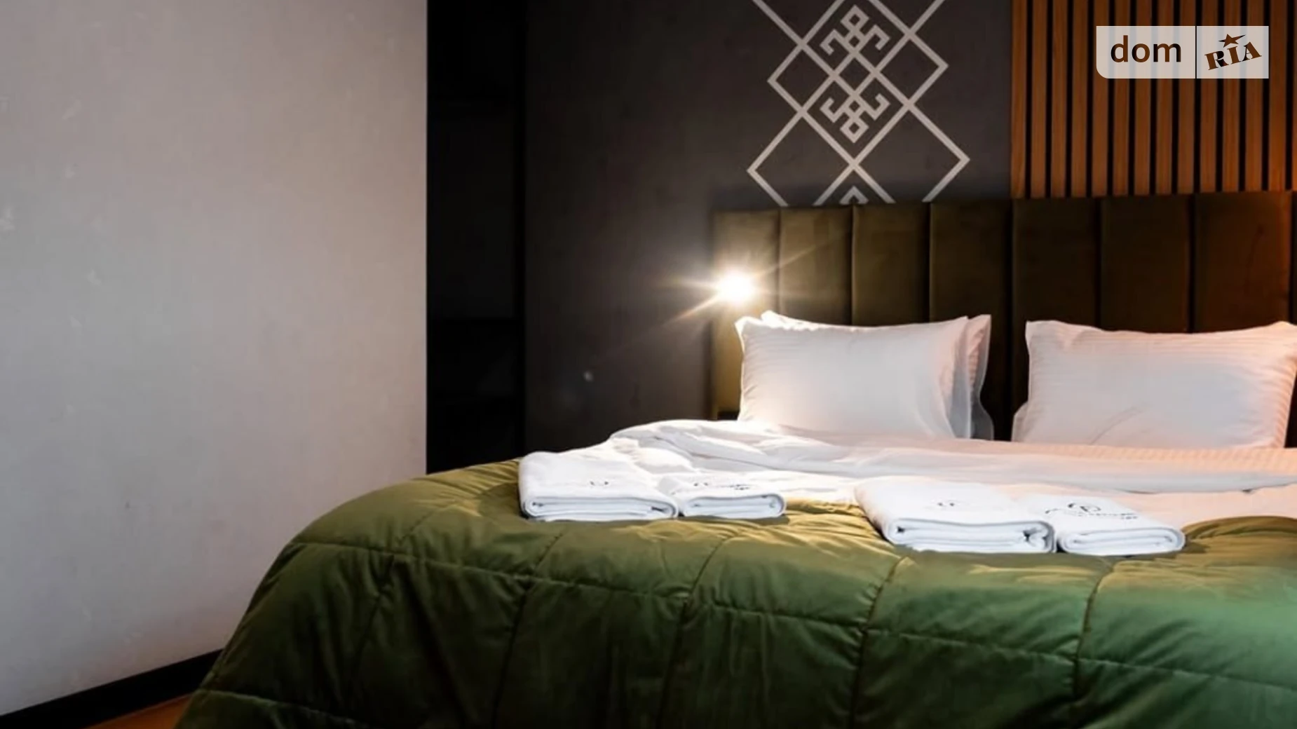 Продается дом на 2 этажа 120 кв. м с камином, цена: 340000 $ - фото 3