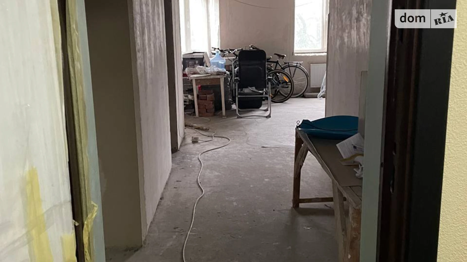 Продається 2-кімнатна квартира 71.2 кв. м у Києві, вул. Бориспільська, 25А - фото 2