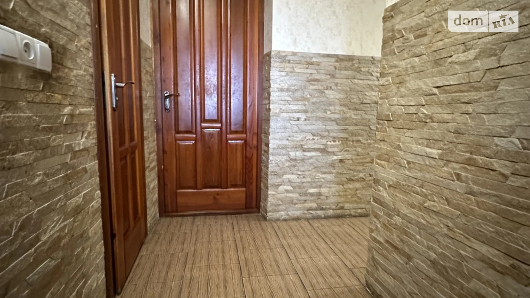 Продается 3-комнатная квартира 64.5 кв. м в Львове, ул. Калнышевского, 1 - фото 2