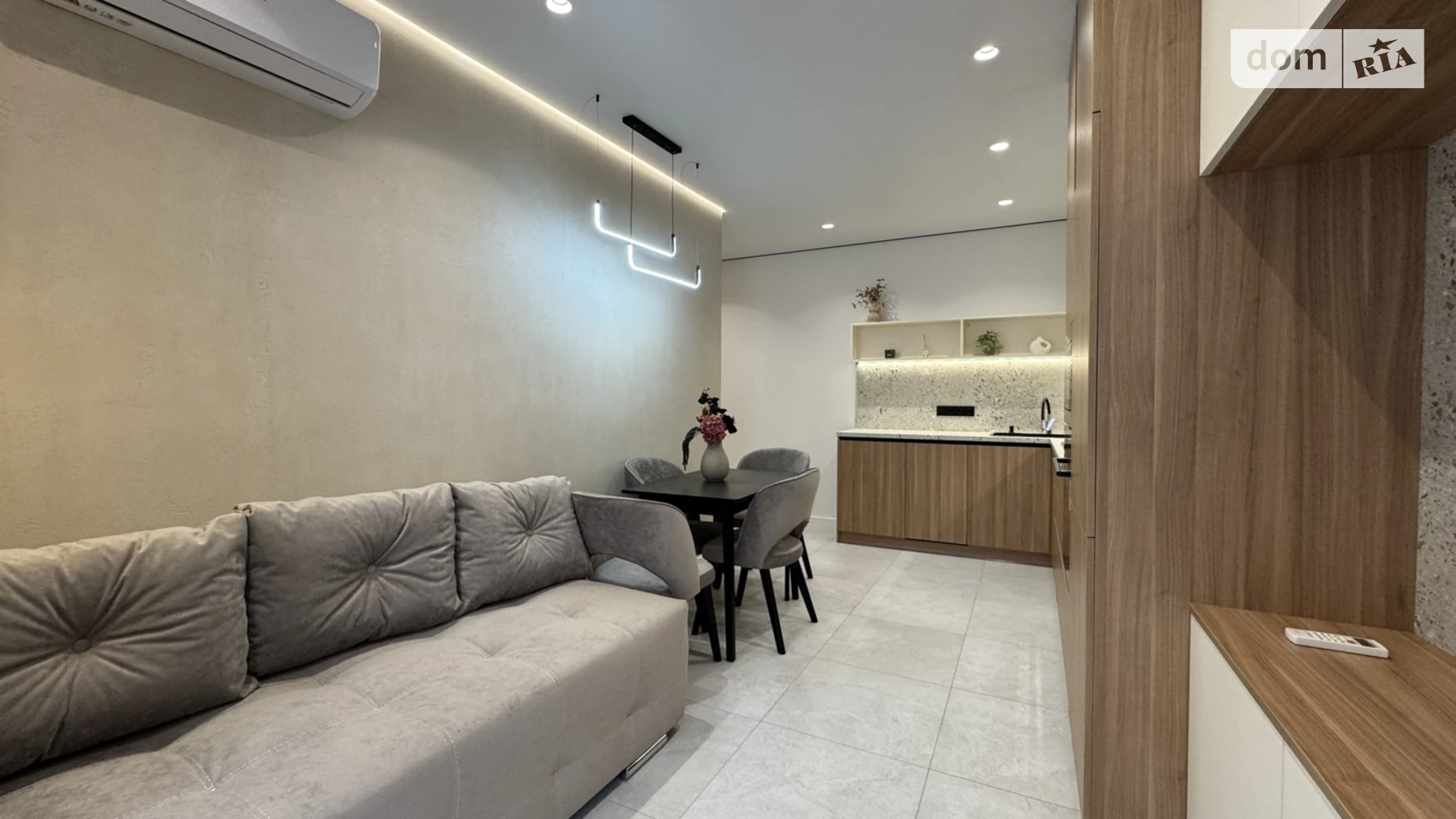 Продається 1-кімнатна квартира 47 кв. м у Івано-Франківську, вул. Височана Семена, 18 - фото 2