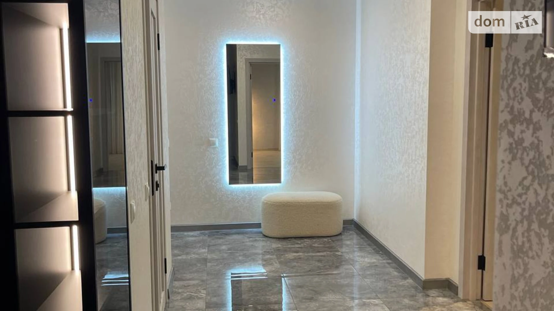 Продается 2-комнатная квартира 64 кв. м в Крыжановка, Николаевская дор. - фото 2