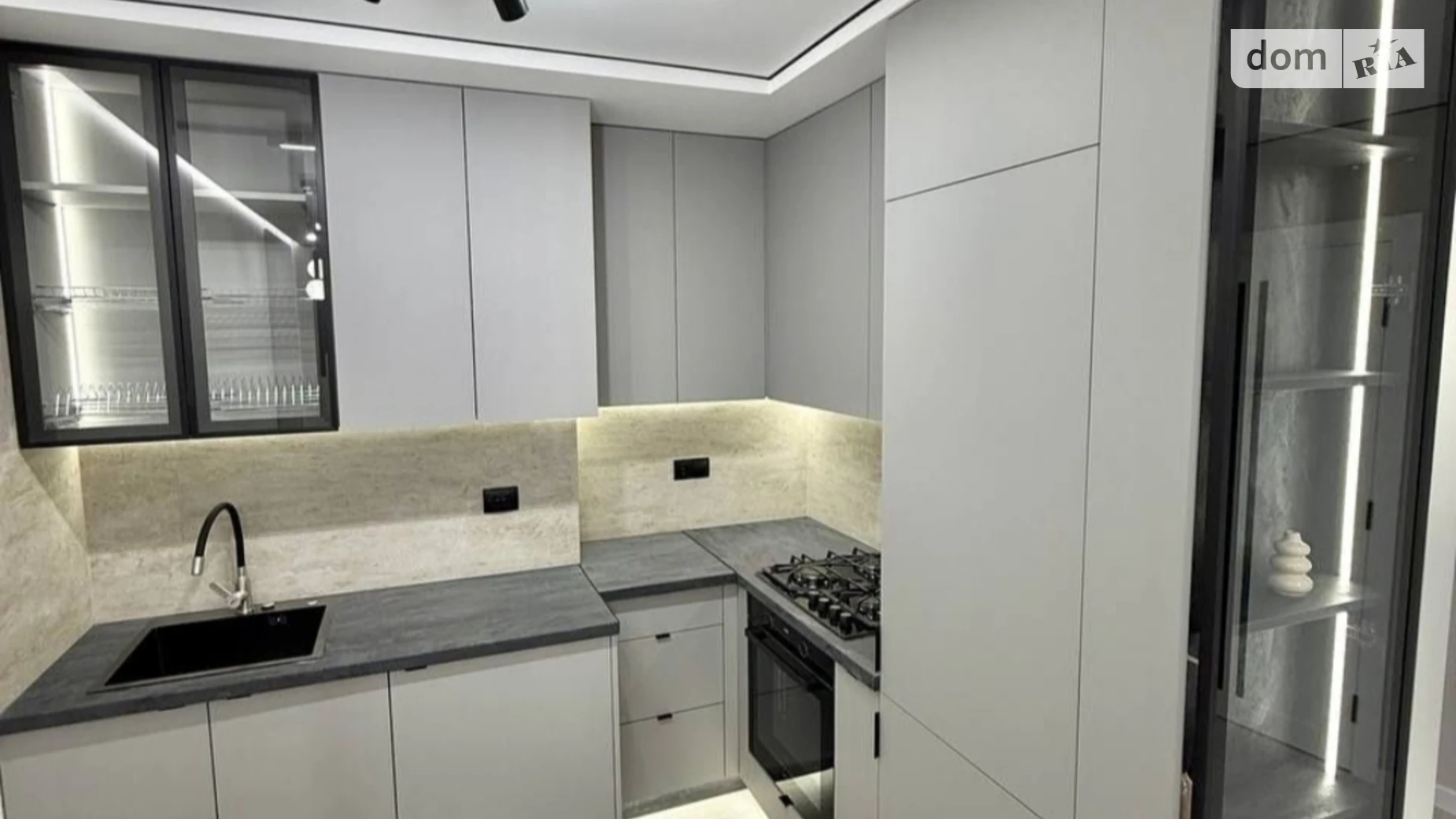 2-кімнатна квартира 58 кв. м у Тернополі, цена: 74900 $ - фото 4