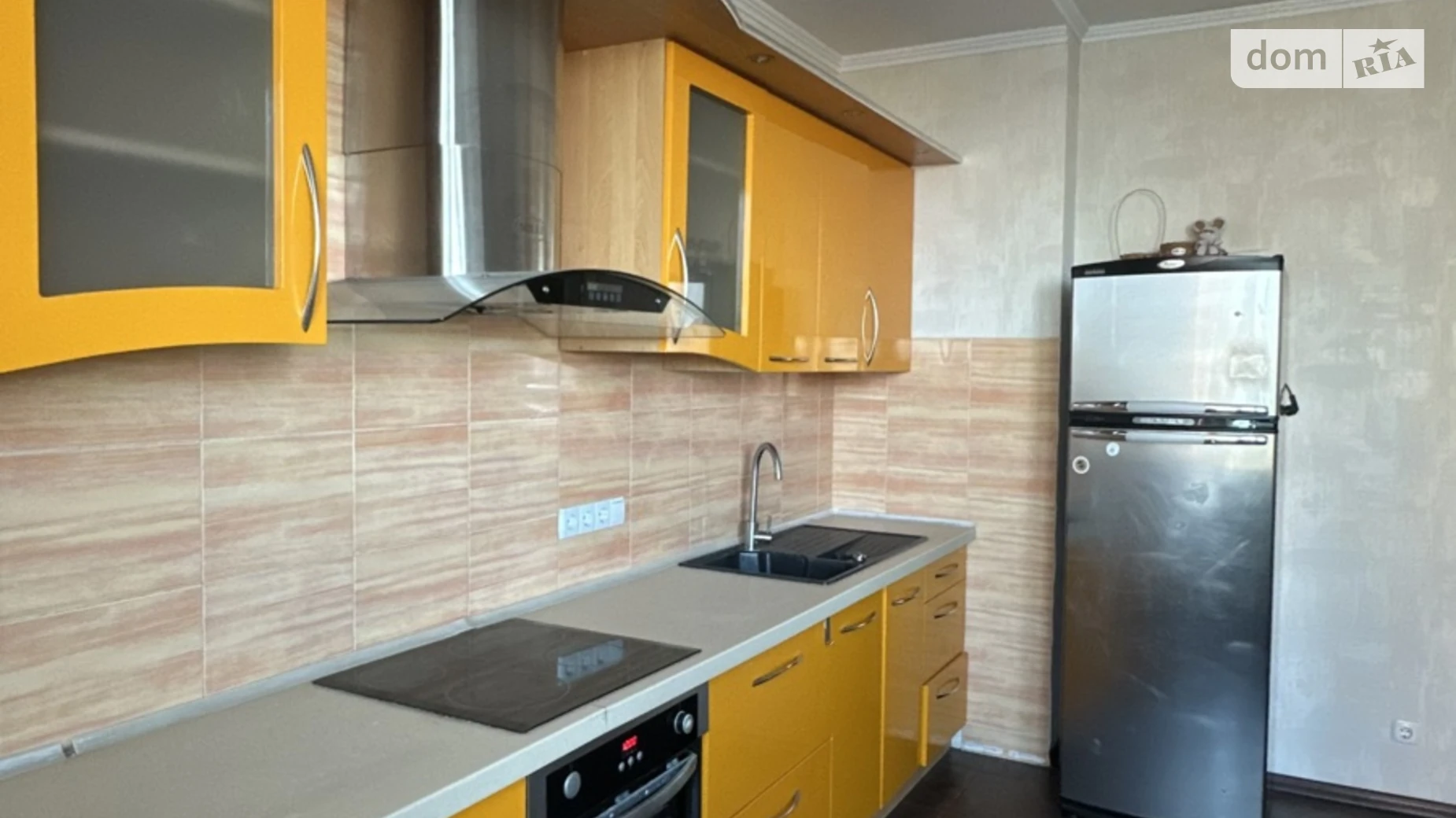 Продается 2-комнатная квартира 75 кв. м в Одессе, ул. Среднефонтанская, 19В - фото 3