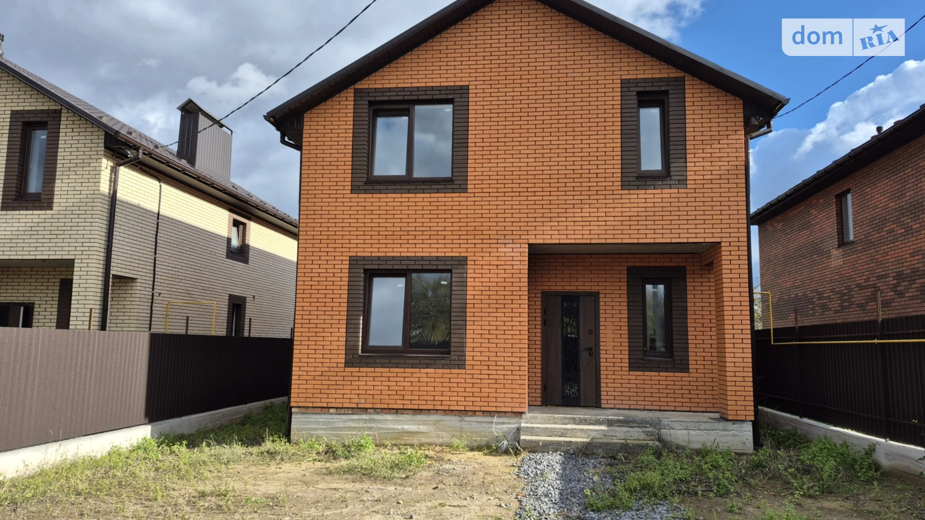 Продается дом на 2 этажа 120 кв. м с баней/сауной, цена: 92000 $ - фото 2