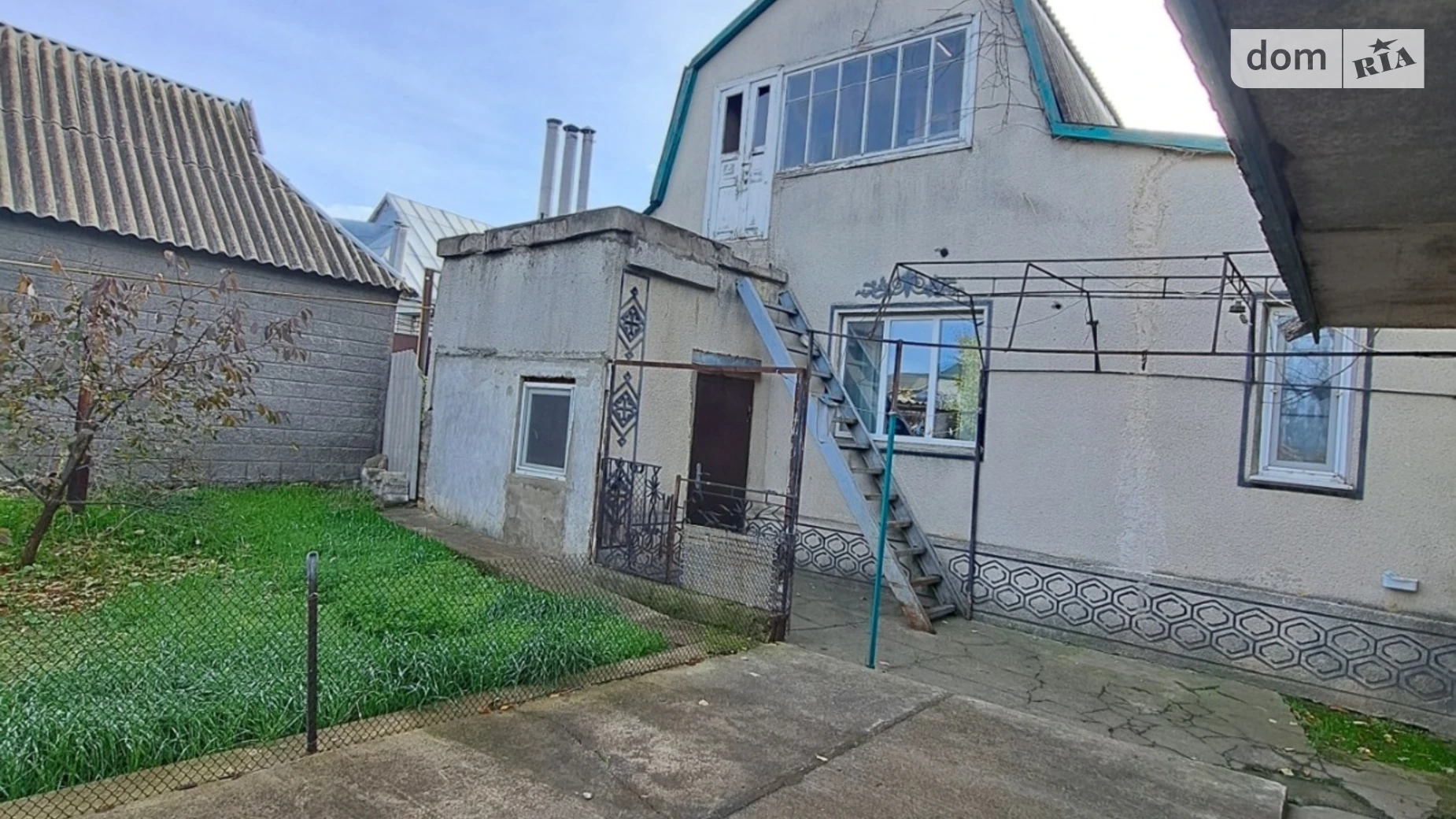 Продается дом на 2 этажа 79.3 кв. м с бассейном, цена: 27000 $ - фото 2