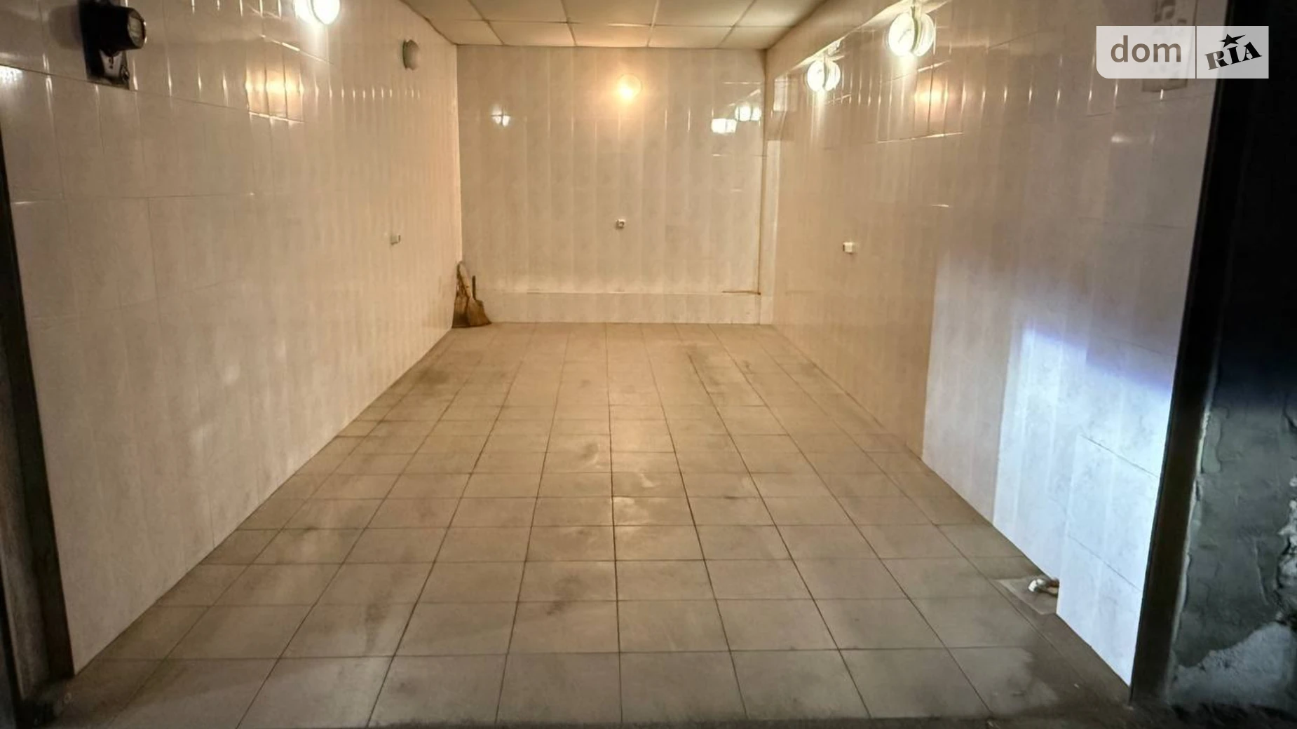 Здається в оренду місце в гаражному кооперативі під легкове авто на 10 кв. м, цена: 6000 грн - фото 4