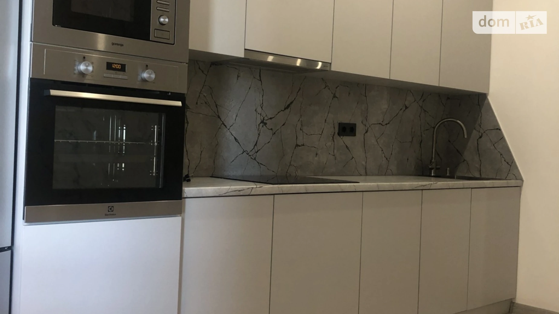 Сдается в аренду 1-комнатная квартира 45 кв. м в Одессе, пер. Курортный, 1Б - фото 5