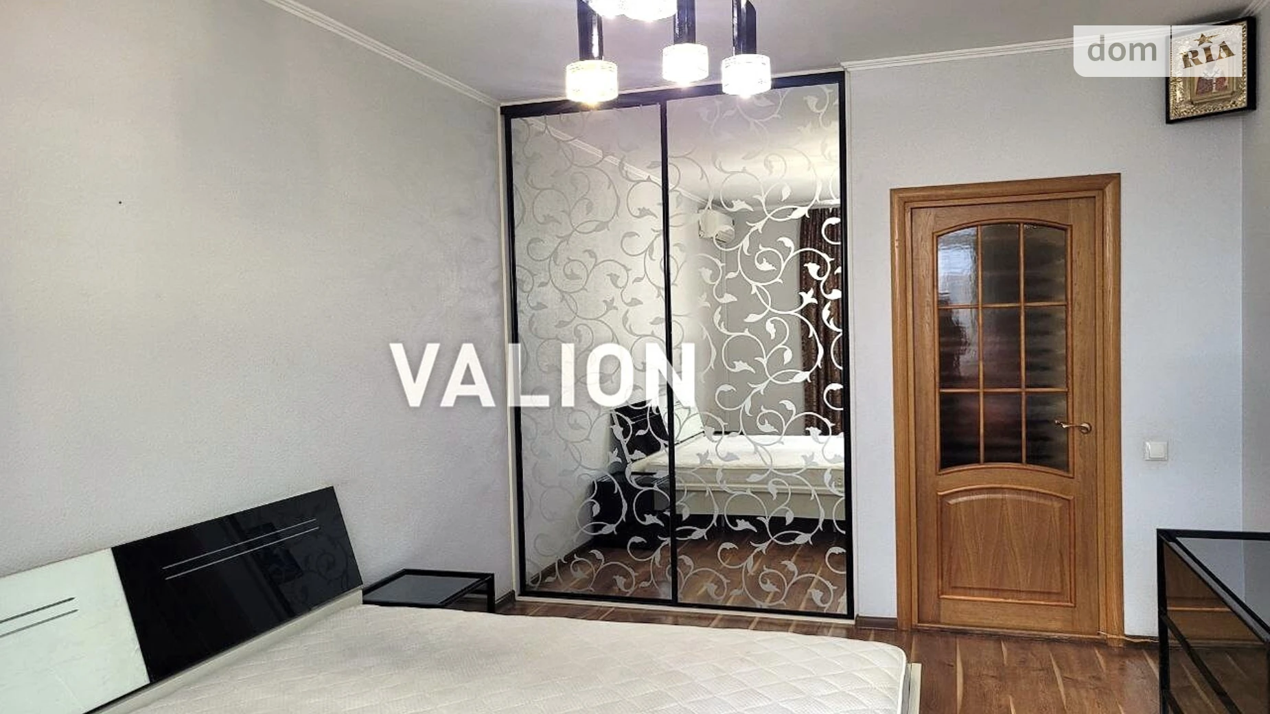 Здається в оренду 1-кімнатна квартира 53 кв. м у Києві, вул. Воскресенська, 12Б - фото 2