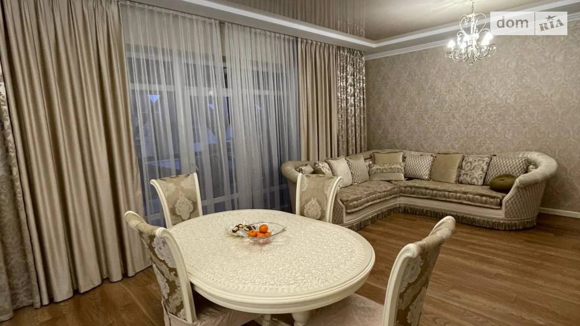 Сдается в аренду дом на 2 этажа 167 кв. м с садом, цена: 1500 $ - фото 2