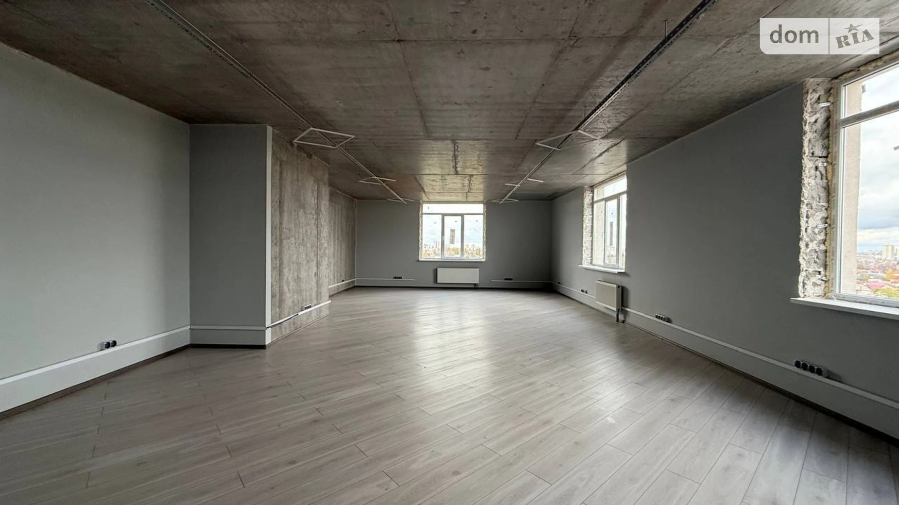 Сдается в аренду офис 162 кв. м в бизнес-центре, цена: 1620 $ - фото 2