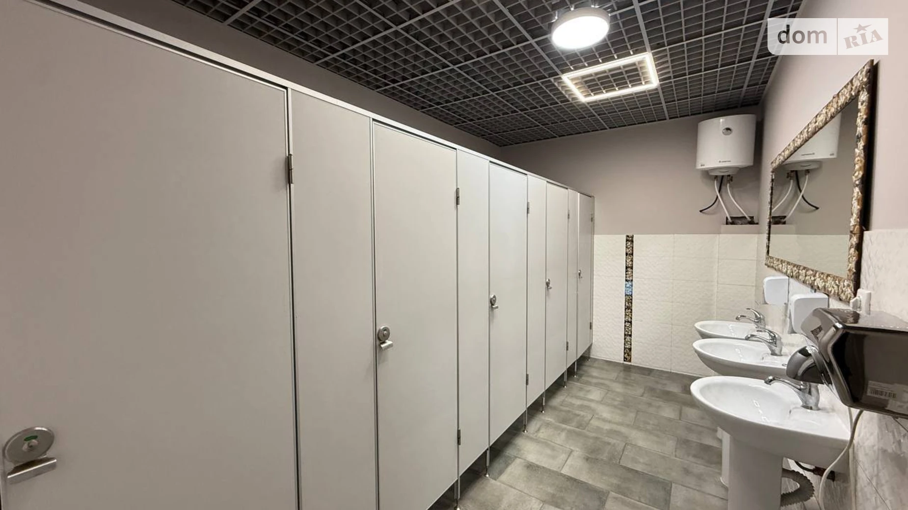 Сдается в аренду офис 162 кв. м в бизнес-центре, цена: 1620 $ - фото 5