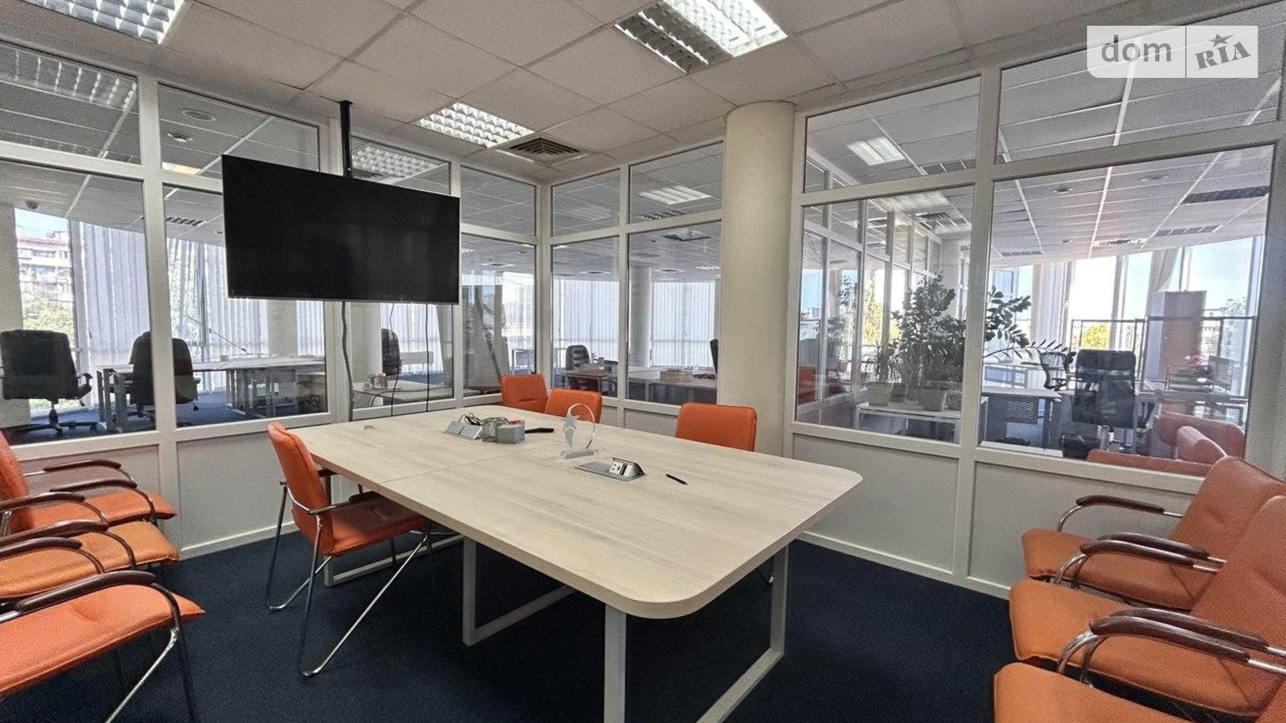 Сдается в аренду офис 500 кв. м в бизнес-центре, цена: 7800 $ - фото 4