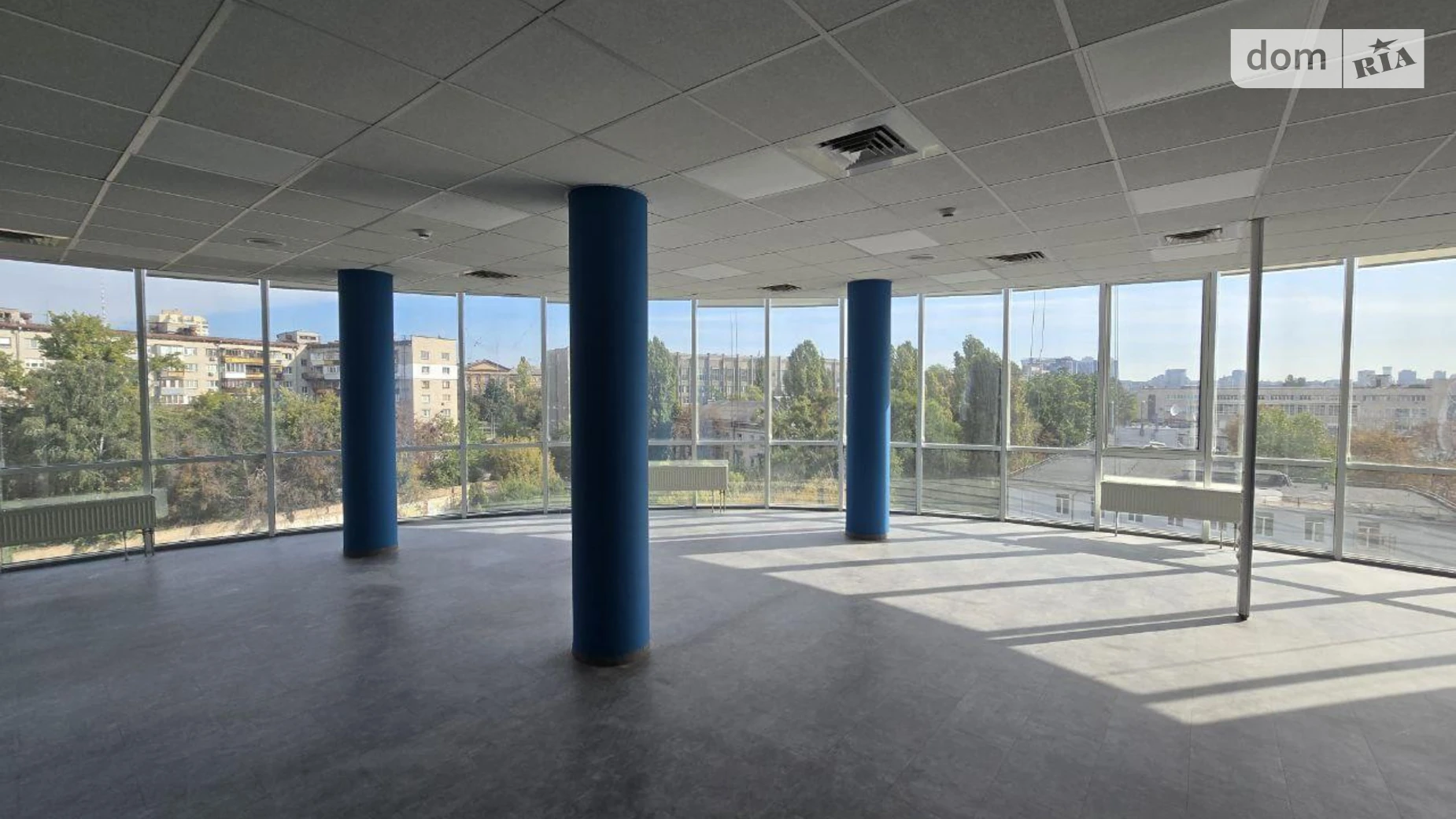 Сдается в аренду офис 300 кв. м в бизнес-центре, цена: 4800 $ - фото 2