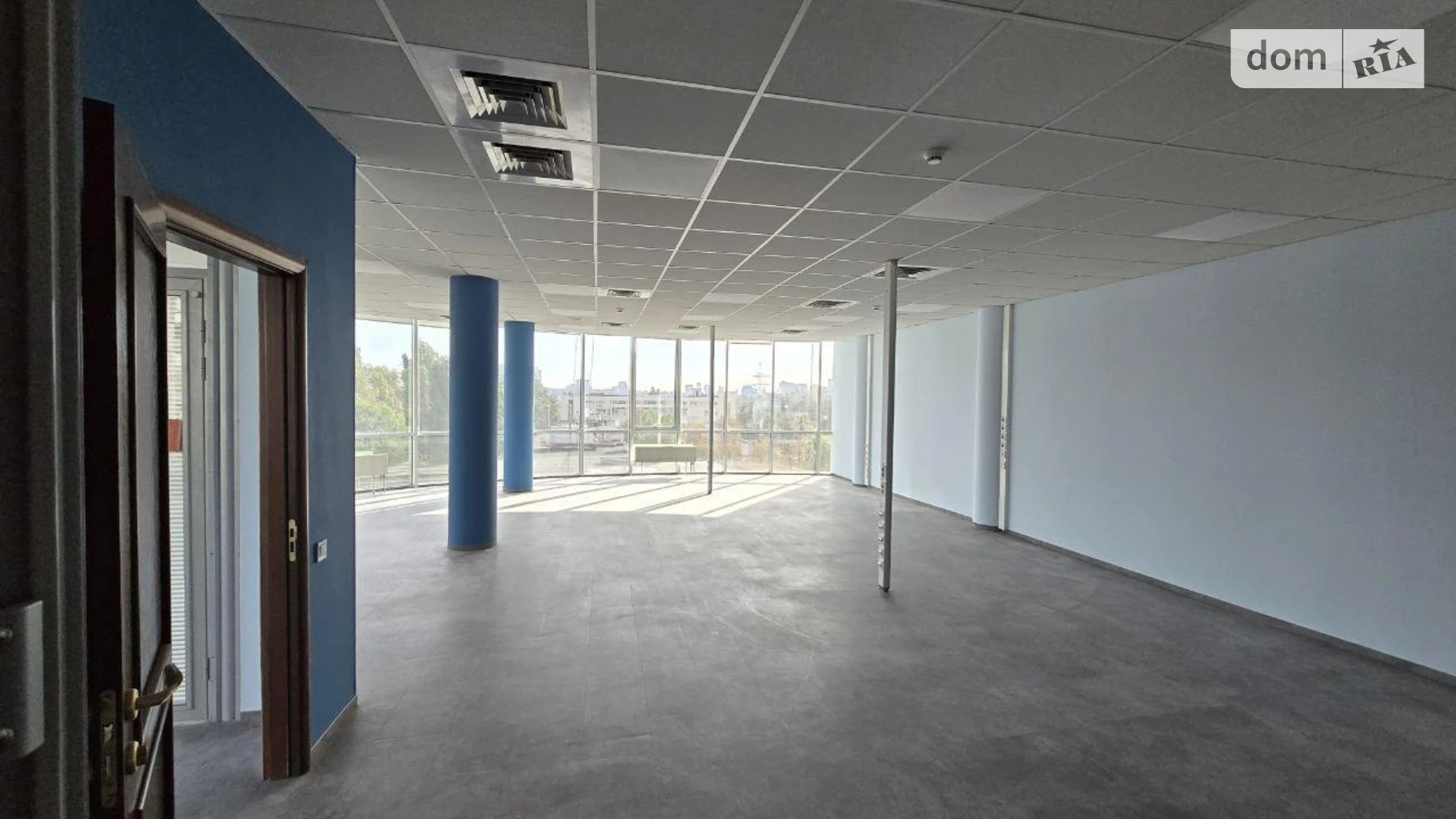 Сдается в аренду офис 300 кв. м в бизнес-центре, цена: 4800 $ - фото 4