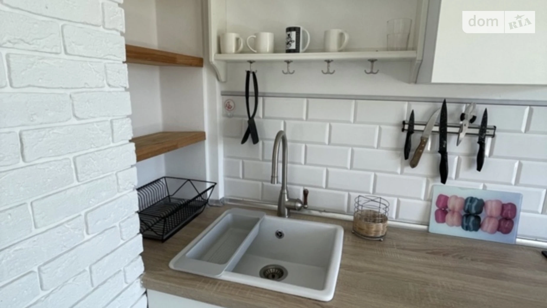 Продается 2-комнатная квартира 54 кв. м в Львове, ул. Освицкая, 7 - фото 2