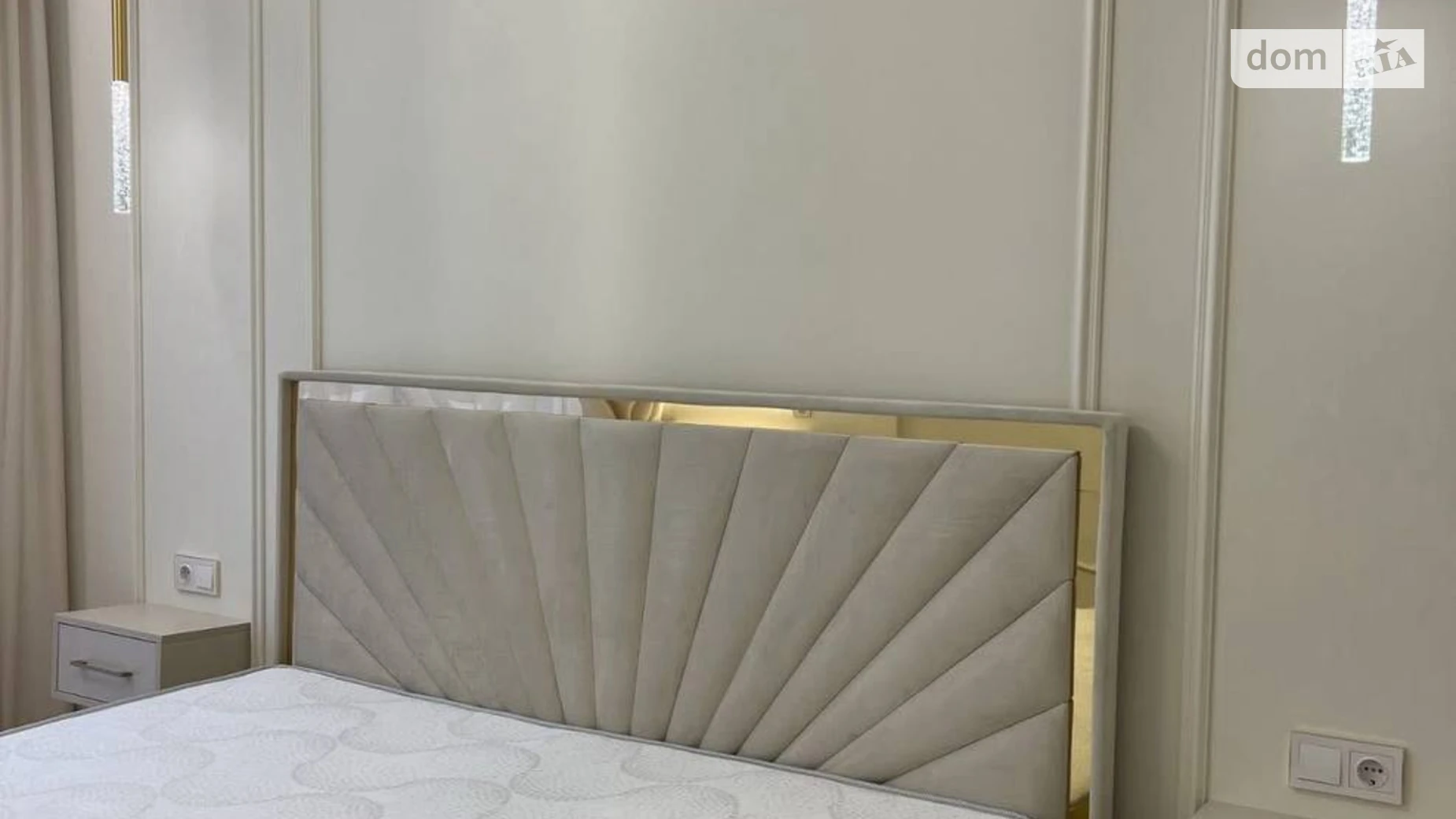 Продається 1-кімнатна квартира 45 кв. м у Минаї, вул. Августина Волошина, 10 - фото 3