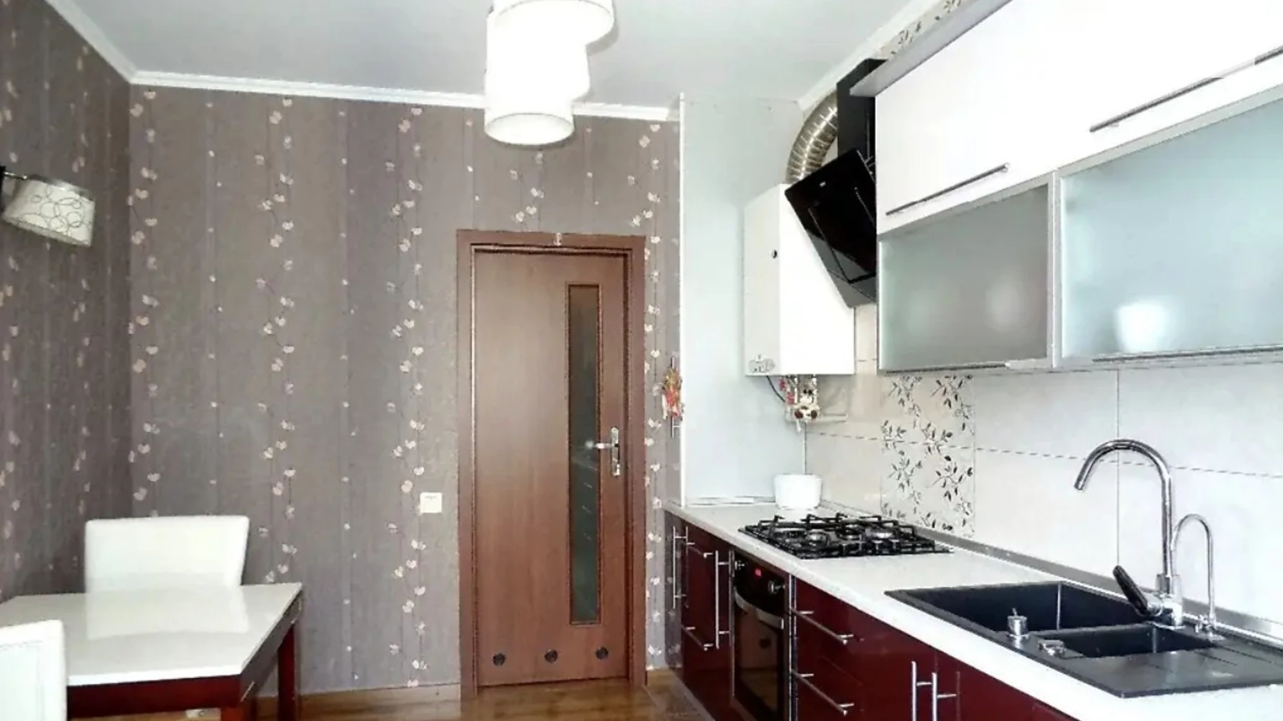 Продается 1-комнатная квартира 95.4 кв. м в Виннице, ул. Дмитрия Майбороды, 2А - фото 2