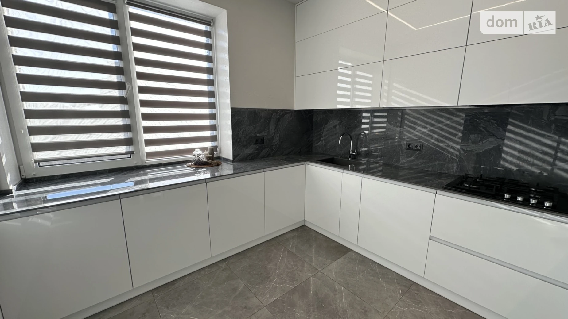 Здається в оренду одноповерховий будинок 100 кв. м з ділянкою, цена: 1300 $ - фото 3