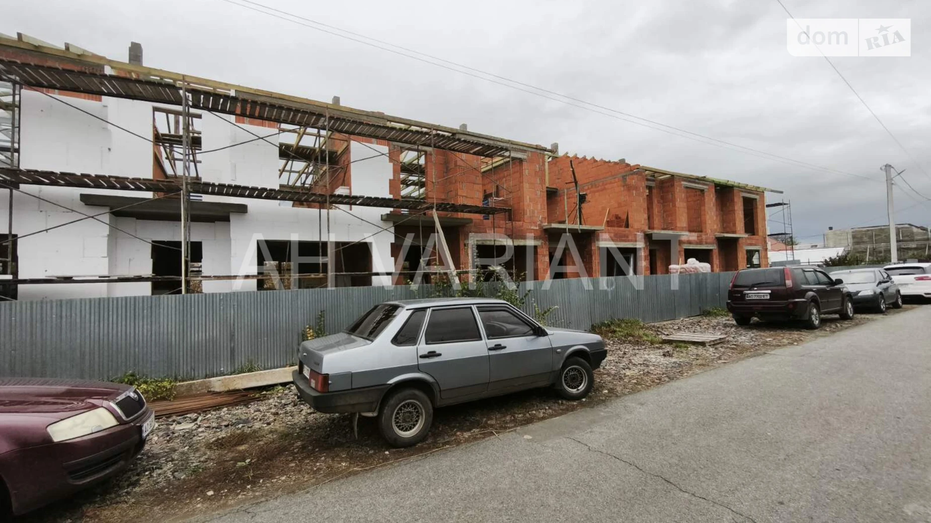 Продается дом на 2 этажа 135 кв. м с камином, цена: 87000 $ - фото 2