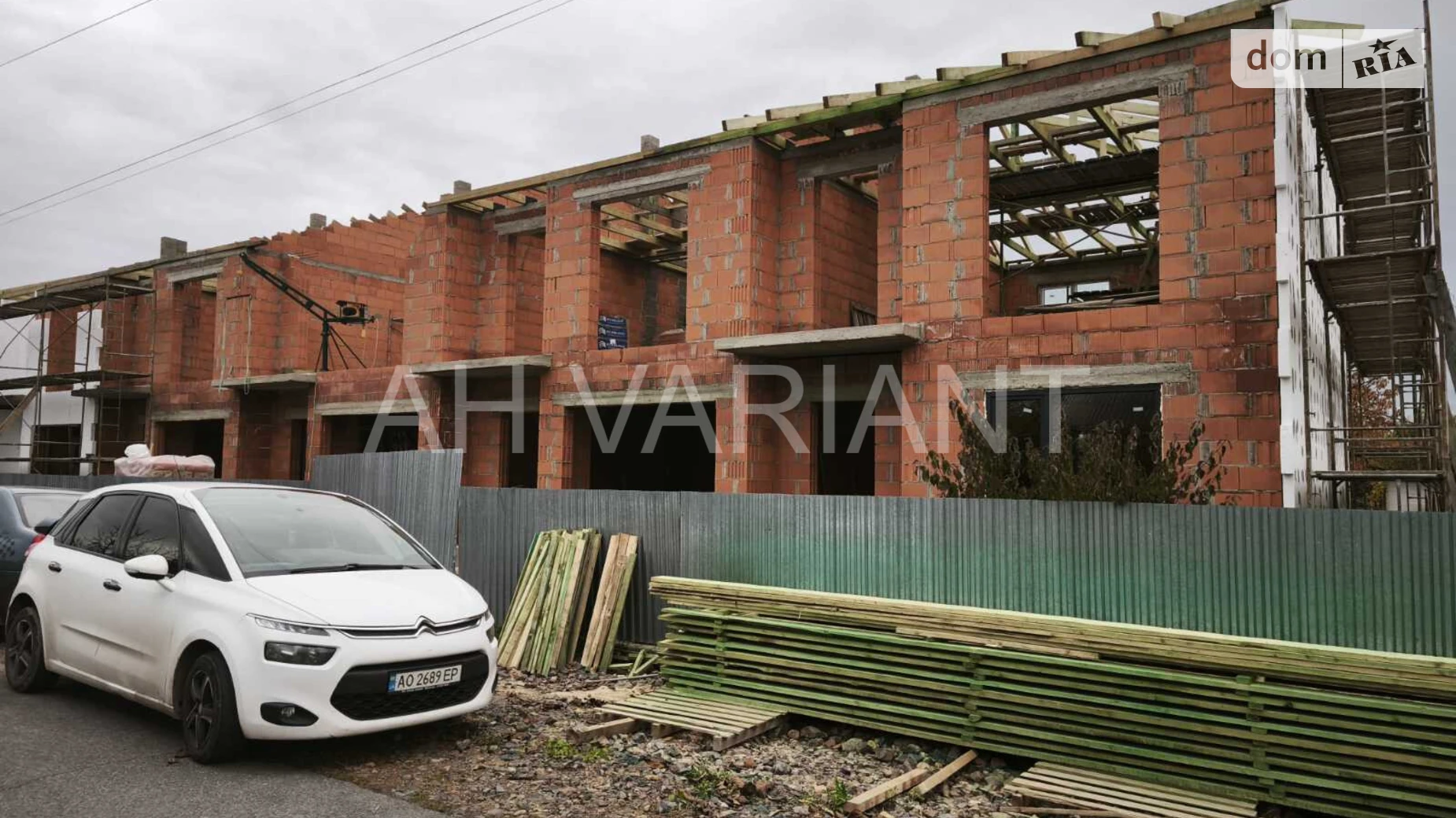 Продается дом на 2 этажа 135 кв. м с камином, цена: 87000 $ - фото 4