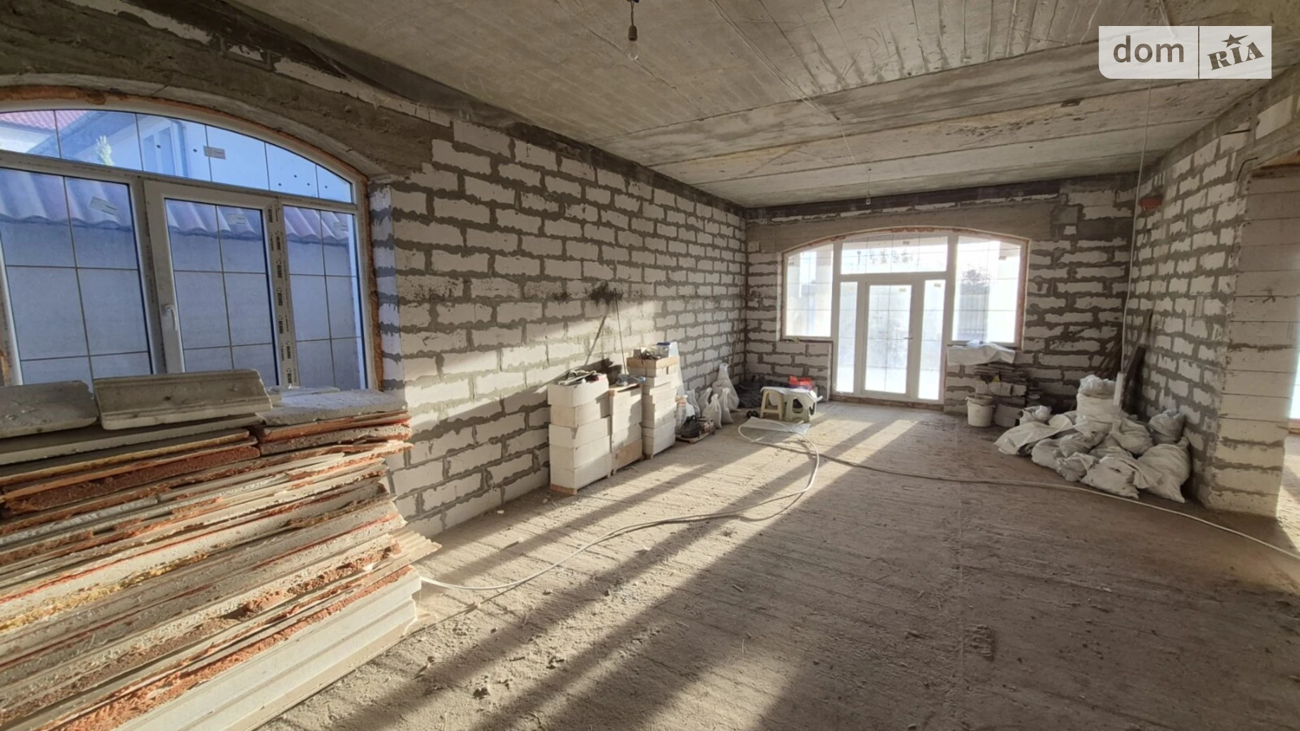 Продается дом на 2 этажа 162 кв. м с баней/сауной, цена: 180000 $ - фото 5